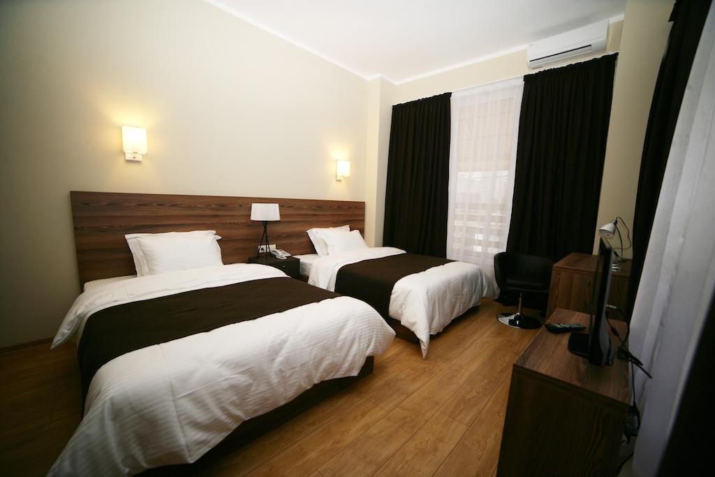 Basilon Hotel Tbilisi Quarto foto